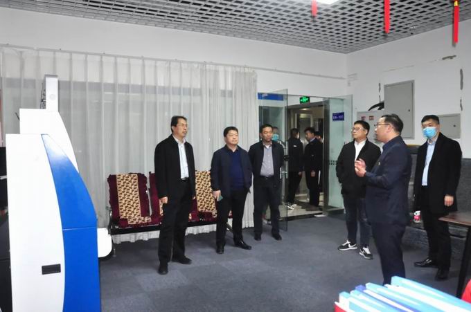 1640076298216221.jpg 640.webp (2).jpg